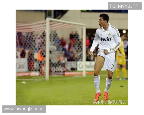 足球场上因意外踢死的球星是谁 他的悲剧事件引发全球关注 足球场上因意外踢死的球星是谁 他的悲剧事件引发全球关注