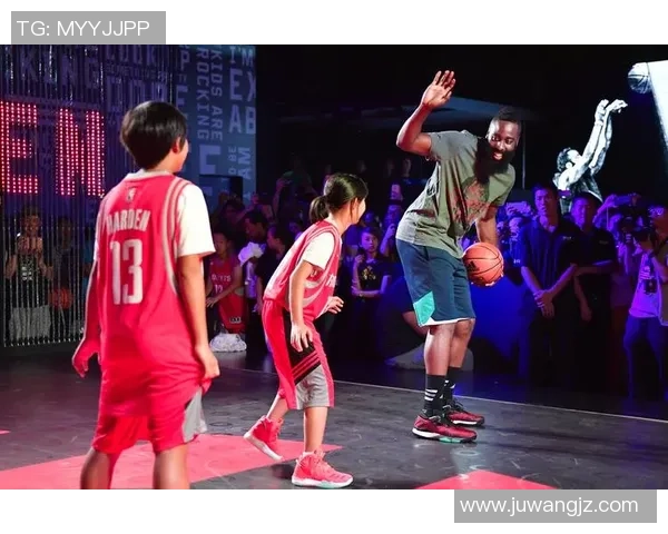 足球球星入驻B站的费用是多少揭秘球迷热议的商业价值与潜力 足球球星入驻B站的费用是多少揭秘球迷热议的商业价值与潜力